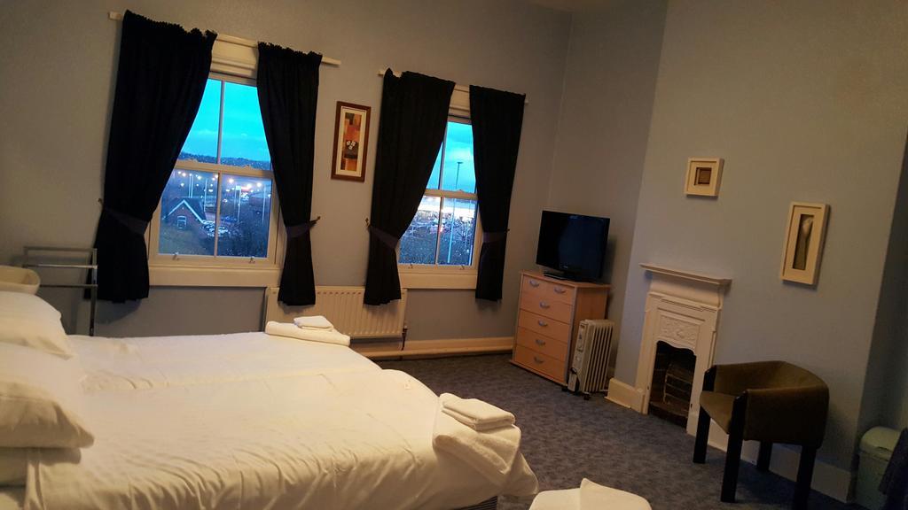 Station Hotel Hucknall Kültér fotó