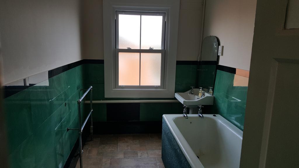 Station Hotel Hucknall Kültér fotó