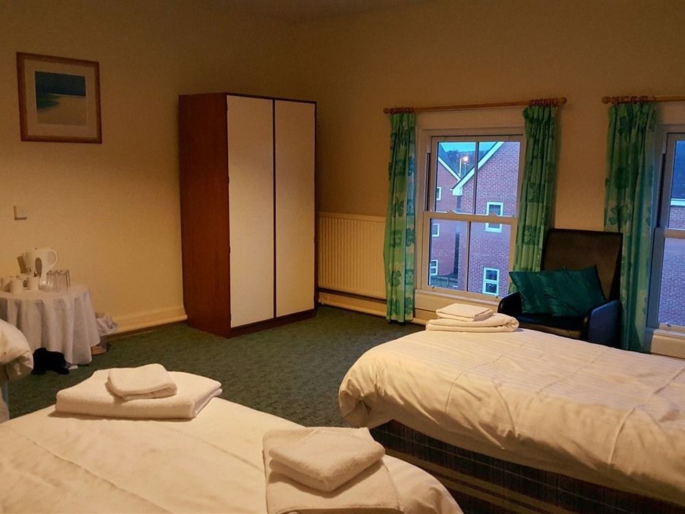 Station Hotel Hucknall Kültér fotó