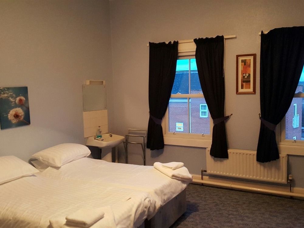 Station Hotel Hucknall Kültér fotó