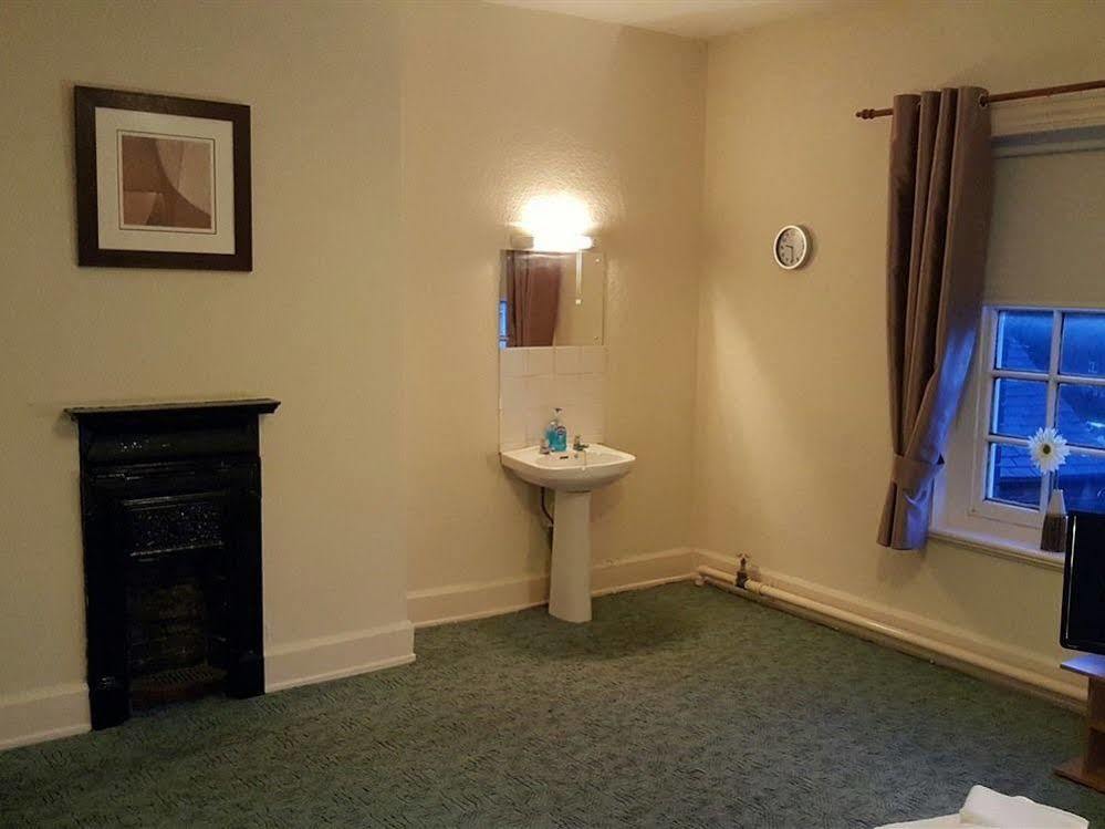 Station Hotel Hucknall Kültér fotó