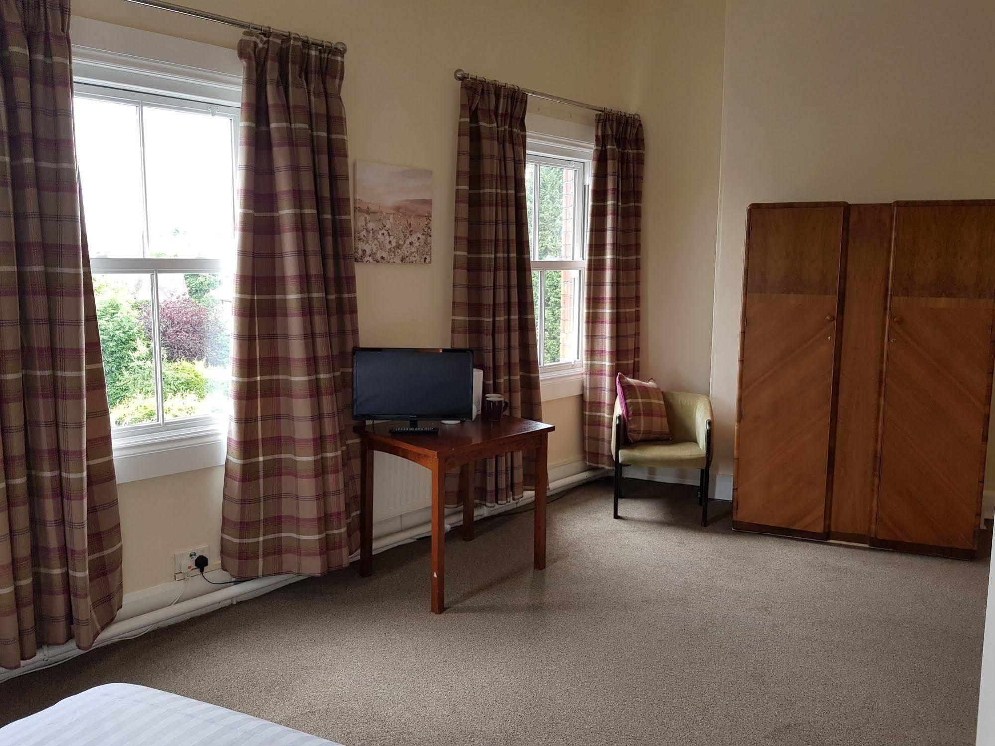 Station Hotel Hucknall Kültér fotó